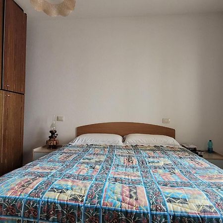 Residenza La Pineta Orosei Villa Exteriör bild