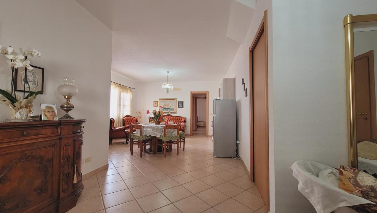 Residenza La Pineta Orosei Villa Exteriör bild